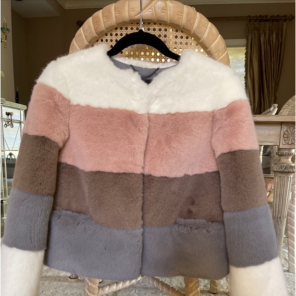 BCBG max azria faux fur jacket Small